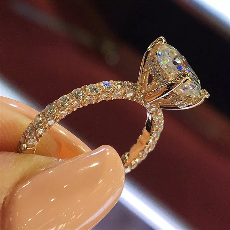 2024 Fashion Rhinestones Zircon Rings for Women Jewelry Accessories Bride Wedding Party Girl Gift Cute Women Rings